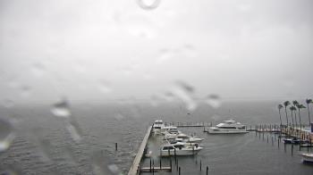 Weather camera view of Pinchers Marina at Edison Ford.