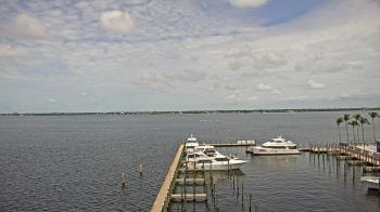 Weather camera view of Pinchers Marina at Edison Ford.