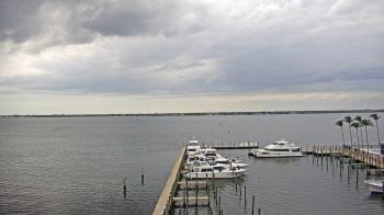 Weather camera view of Pinchers Marina at Edison Ford.