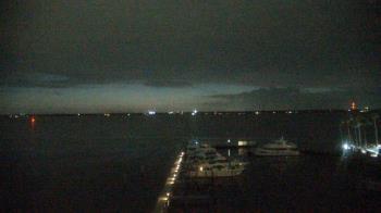 Weather camera view of Pinchers Marina at Edison Ford.