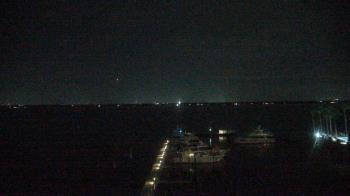 Weather camera view of Pinchers Marina at Edison Ford.