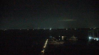 Weather camera view of Pinchers Marina at Edison Ford.
