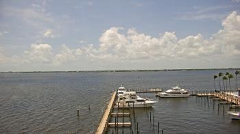 Weather camera view of Pinchers Marina at Edison Ford.