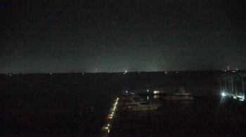 Weather camera view of Pinchers Marina at Edison Ford.