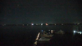 Weather camera view of Pinchers Marina at Edison Ford.