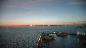 Weather camera view of Pinchers Marina at Edison Ford.