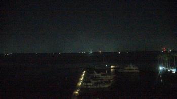 Weather camera view of Pinchers Marina at Edison Ford.