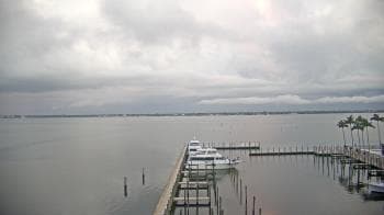 Weather camera view of Pinchers Marina at Edison Ford.