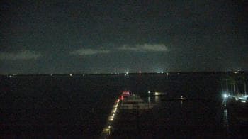 Weather camera view of Pinchers Marina at Edison Ford.