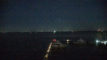Weather camera view of Pinchers Marina at Edison Ford.
