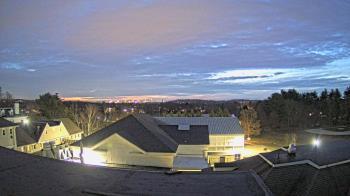 Weather camera view of Fessenden School.