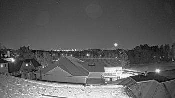 Weather camera view of Fessenden School.