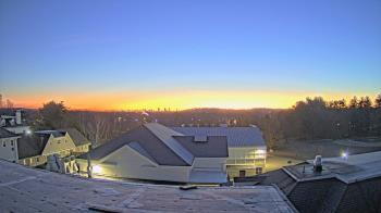 Weather camera view of Fessenden School.