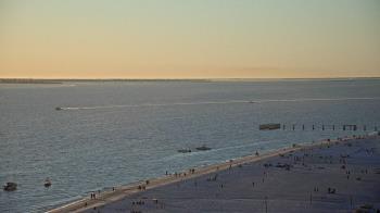 Weather camera view of DiamondHead & GullWing Beach Resorts.