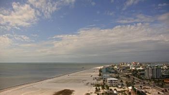 Weather camera view of DiamondHead & GullWing Beach Resorts.