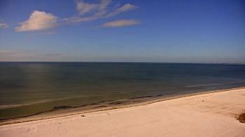 Weather camera view of DiamondHead & GullWing Beach Resorts.