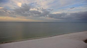 Weather camera view of DiamondHead & GullWing Beach Resorts.