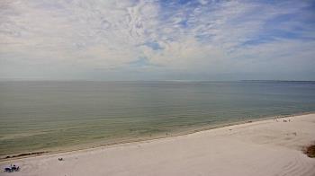 Weather camera view of DiamondHead & GullWing Beach Resorts.