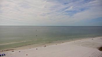 Weather camera view of DiamondHead & GullWing Beach Resorts.