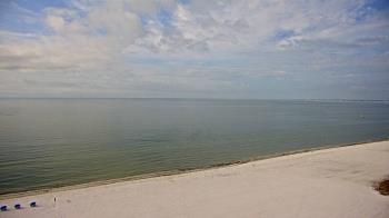 Weather camera view of DiamondHead & GullWing Beach Resorts.