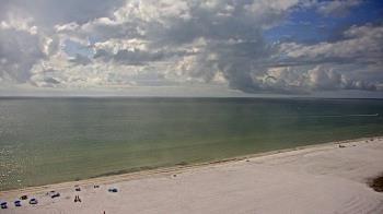 Weather camera view of DiamondHead & GullWing Beach Resorts.