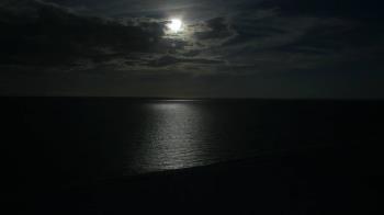 Weather camera view of DiamondHead & GullWing Beach Resorts.