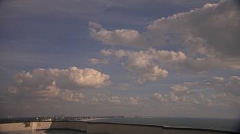 Weather camera view of DiamondHead & GullWing Beach Resorts.
