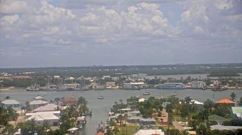 Weather camera view of DiamondHead & GullWing Beach Resorts.