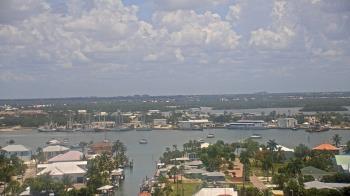 Weather camera view of DiamondHead & GullWing Beach Resorts.
