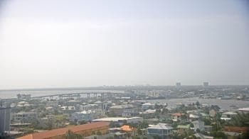 Weather camera view of DiamondHead & GullWing Beach Resorts.
