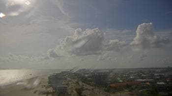 Weather camera view of DiamondHead & GullWing Beach Resorts.
