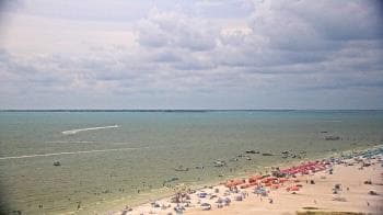 Weather camera view of DiamondHead & GullWing Beach Resorts.