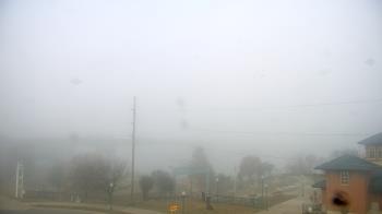 Weather camera view of Miss Lauras.