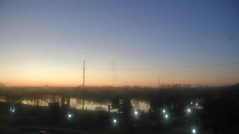 Weather camera view of Miss Lauras.