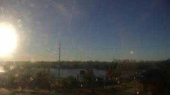 Weather camera view of Miss Lauras.