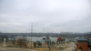 Weather camera view of Miss Lauras.