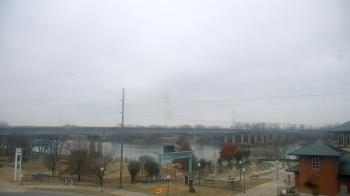 Weather camera view of Miss Lauras.