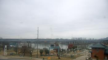 Weather camera view of Miss Lauras.