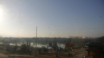 Weather camera view of Miss Lauras.