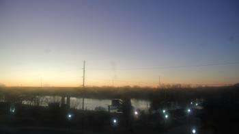 Weather camera view of Miss Lauras.