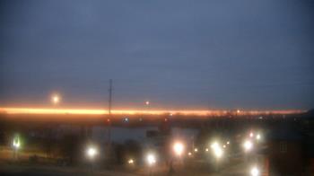 Weather camera view of Miss Lauras.