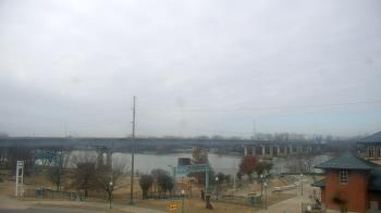 Weather camera view of Miss Lauras.