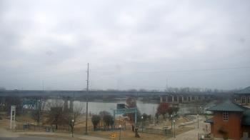 Weather camera view of Miss Lauras.