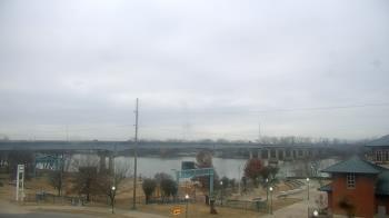 Weather camera view of Miss Lauras.