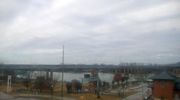 Weather camera view of Miss Lauras.