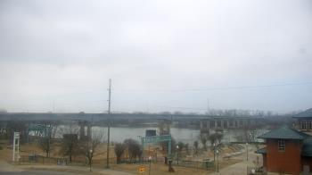 Weather camera view of Miss Lauras.