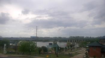 Weather camera view of Miss Lauras.