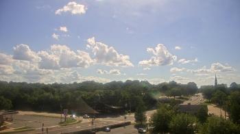 Weather camera view of Fort Smith Public Library.