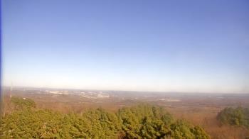 Weather camera view of Kessler Mountain.