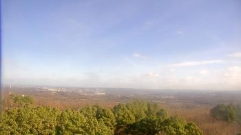 Weather camera view of Kessler Mountain.